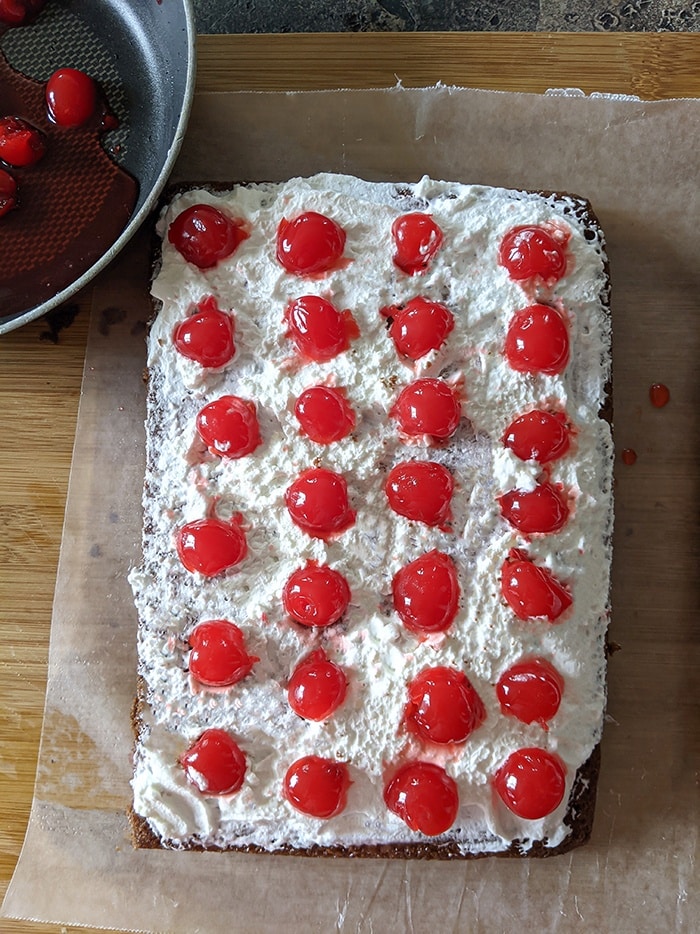Step by Step Eggless Black forest pastry