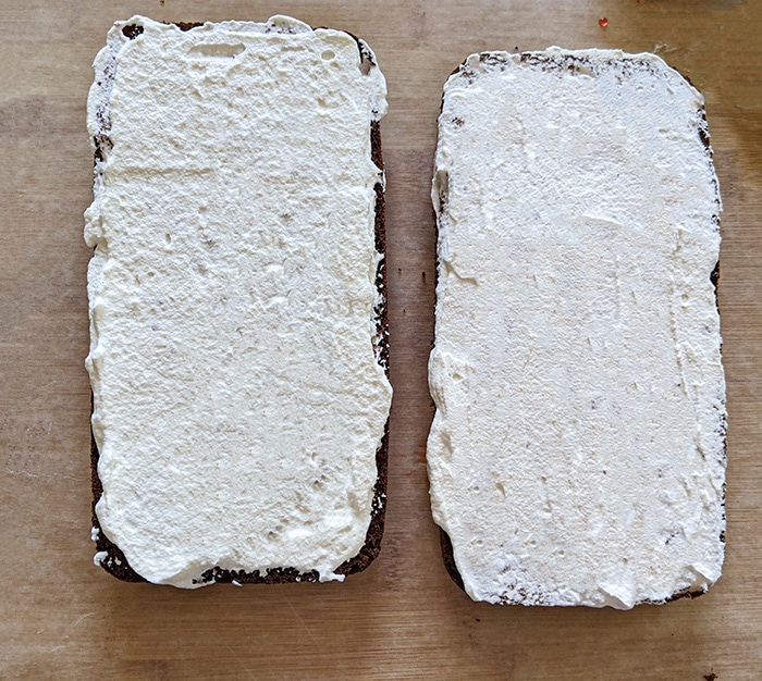 Spread the frosting all over the cake