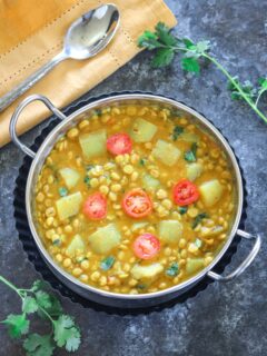 Chana Lauki Dal in a bowl